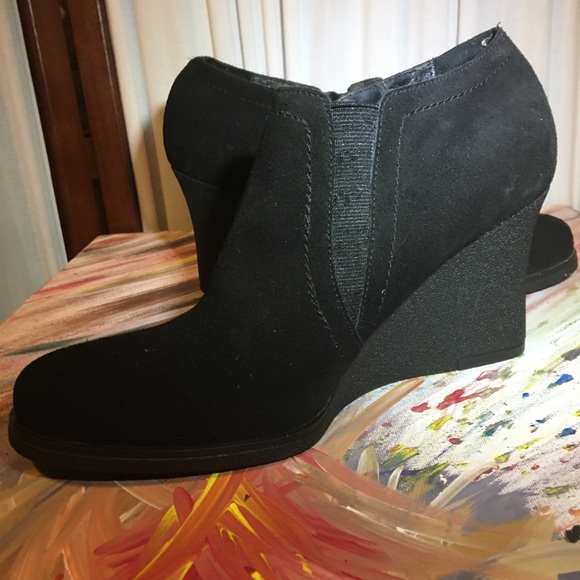 Women’s Black Ankle Boots by Glacee’ Size 8M - Picture 5 of 9